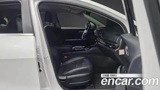 Kia Sportage 2024 — ფოტო 12/30