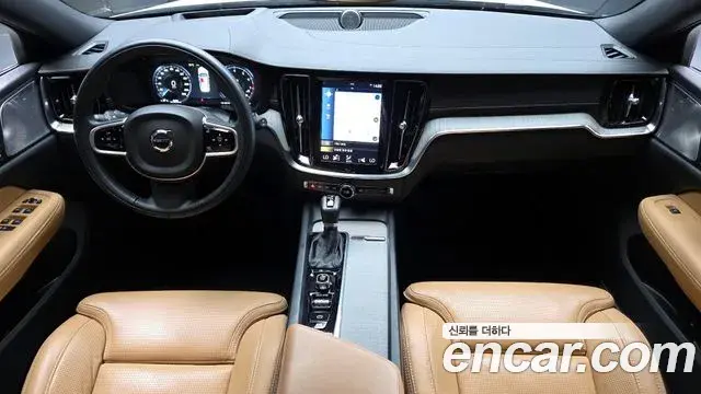 Volvo V60 Cross Country 2020 — ფოტო 12/35