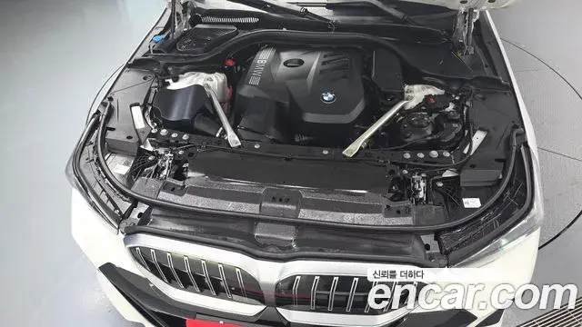 BMW 5 Series 2024 — ფოტო 9/33