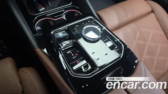 BMW 5 Series 2024 — ფოტო 3/33