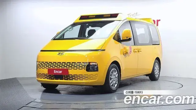 Hyundai Staria 2024 — Şəkil 31/32