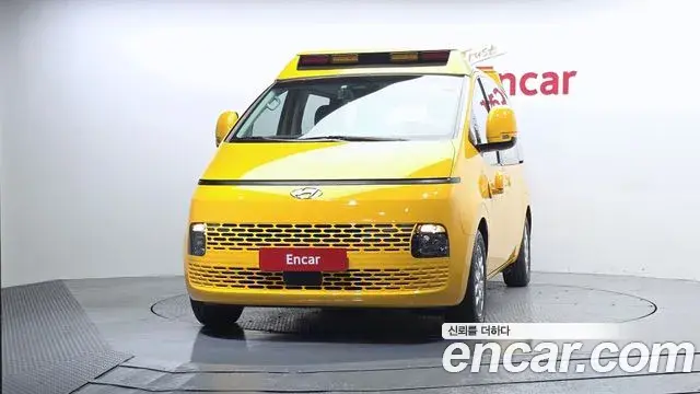 Hyundai Staria 2024 — Şəkil 20/32
