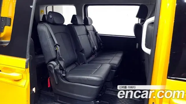 Hyundai Staria 2024 — Şəkil 21/32