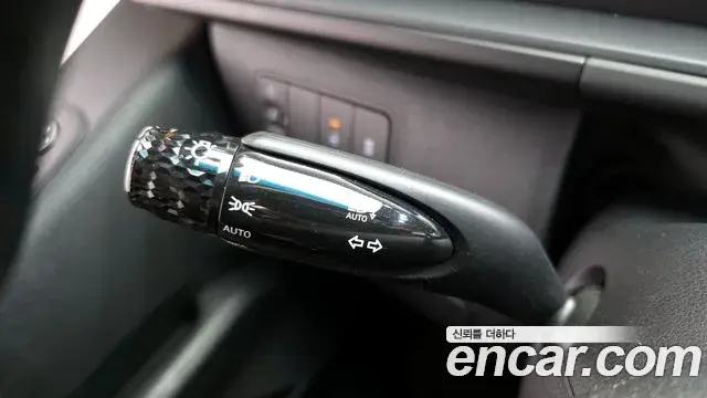 Hyundai Staria 2024 — Şəkil 9/32