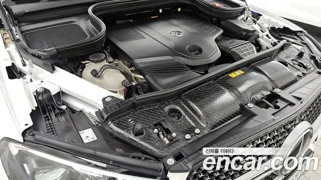 Mercedes-Benz GLE-Class 2025 — ფოტო 13/20