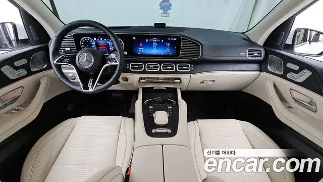 Mercedes-Benz GLE-Class 2025 — ფოტო 20/20