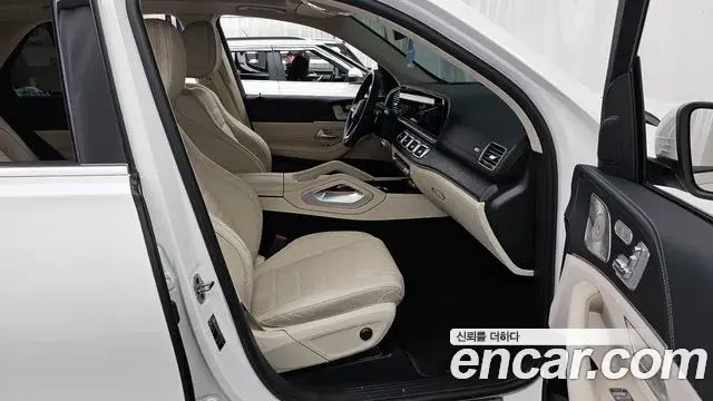 Mercedes-Benz GLE-Class 2025 — ფოტო 3/20
