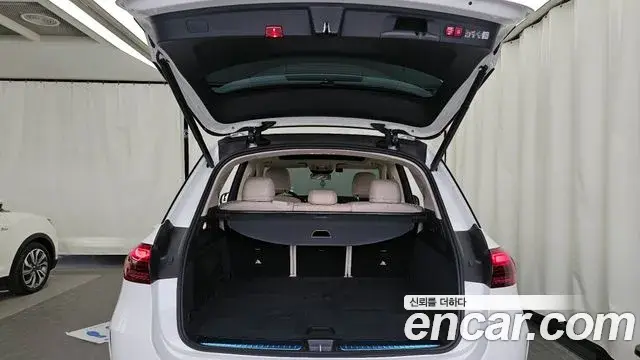 Mercedes-Benz GLE-Class 2025 — ფოტო 4/20