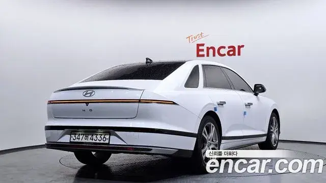 Hyundai Grandeur 2023 — Фото 2/20