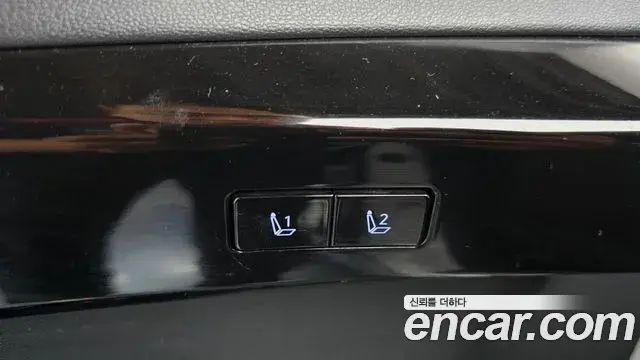 Hyundai Grandeur 2023 — Фото 17/20