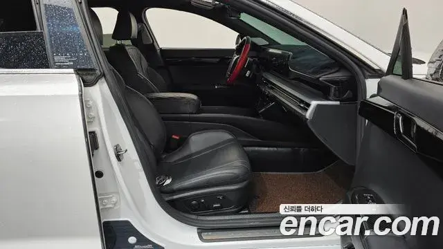 Hyundai Grandeur Hybrid 2023 — Şəkil 27/38