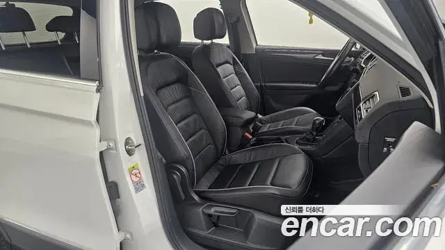 Volkswagen Tiguan 2020 — Şəkil 20/20