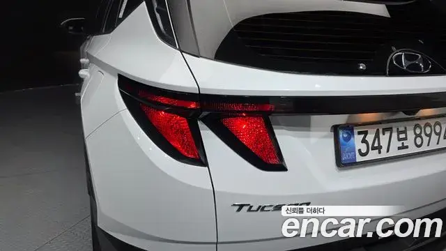 Hyundai Tucson Hybrid 2022 — Photo 8/30