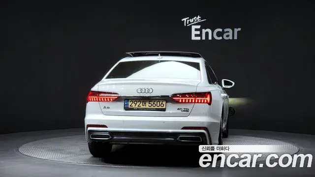 Audi A6 2022 — Şəkil 10/35