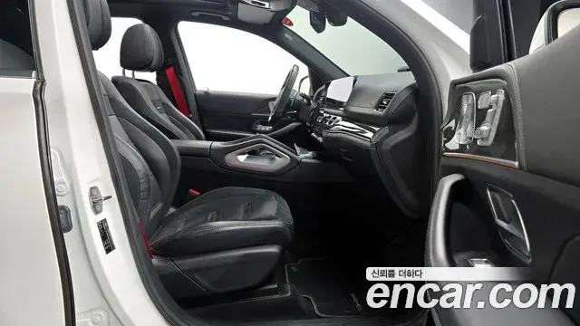 Mercedes-Benz GLE-Class 2021 — ფოტო 22/36