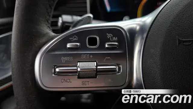 Mercedes-Benz GLE-Class 2021 — ფოტო 18/36