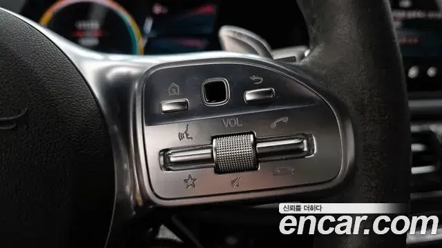 Mercedes-Benz GLE-Class 2021 — ფოტო 35/36