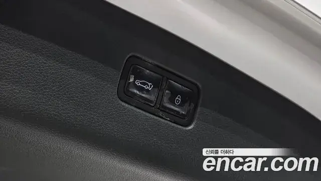 Genesis GV80 2025 — ფოტო 28/37