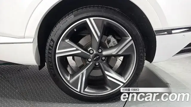 Genesis GV80 2025 — ფოტო 24/37