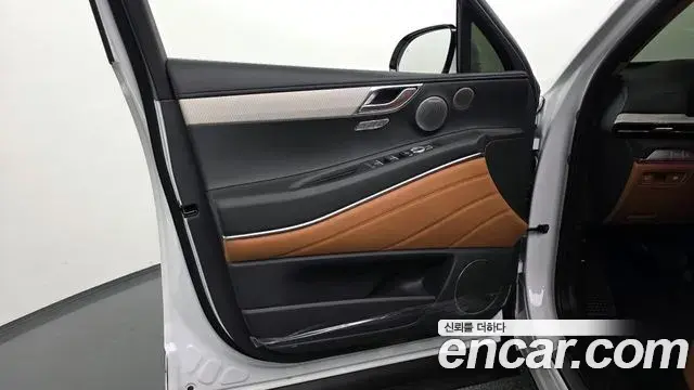 Genesis GV80 2025 — ფოტო 15/37