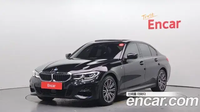 BMW 3 Series 2020 — ფოტო 17/20