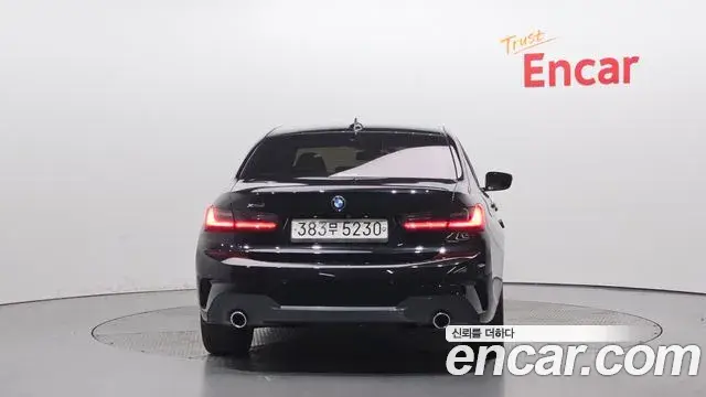 BMW 3 Series 2020 — ფოტო 4/20