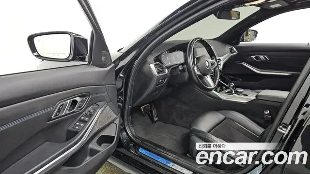 BMW 3 Series 2020 — ფოტო 11/20