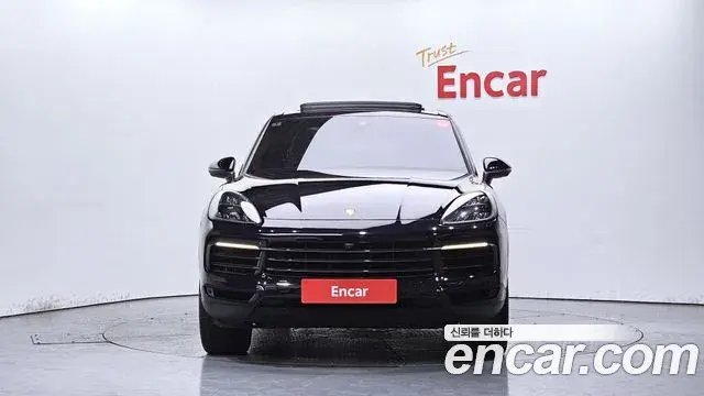 Porsche Cayenne 2020 — Фото 3/20