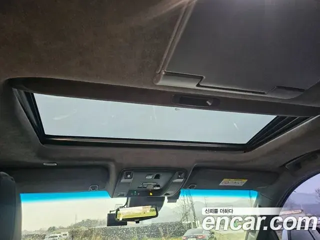 Cadillac Escalade 2018 — Şəkil 11/20