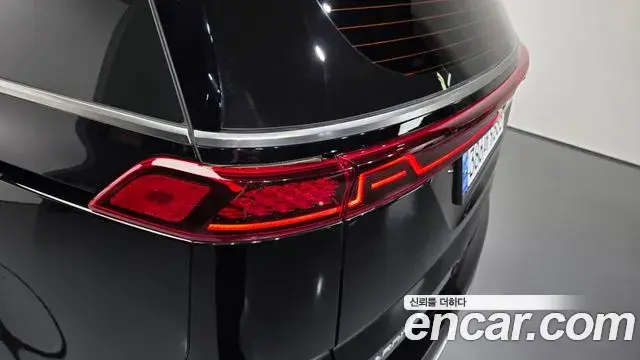 Kia Carnival 2022 — Şəkil 1/35