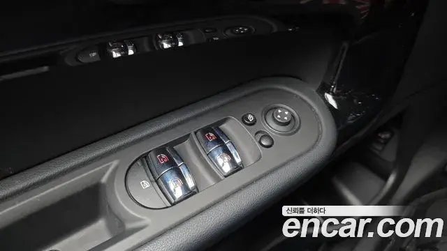 Mini Cooper Countryman 2024 — Photo 19/20