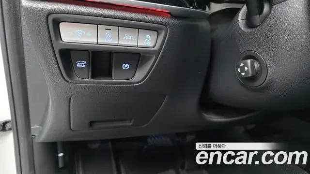 Genesis G80 2020 — ფოტო 12/37