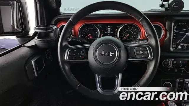 Jeep Wrangler 2018 — Фото 13/20