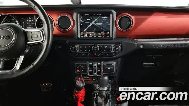 Jeep Wrangler 2018 — Фото 14/20