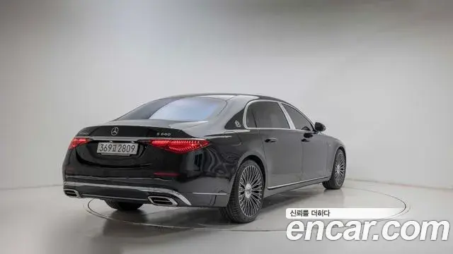 Mercedes-Benz S-Class 2025 — ფოტო 9/20