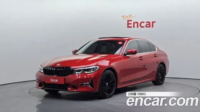 BMW 3 Series 2019 — Şəkil 23/35