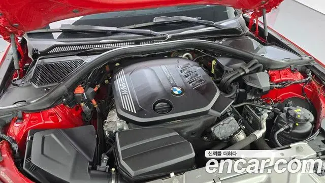 BMW 3 Series 2019 — Şəkil 33/35