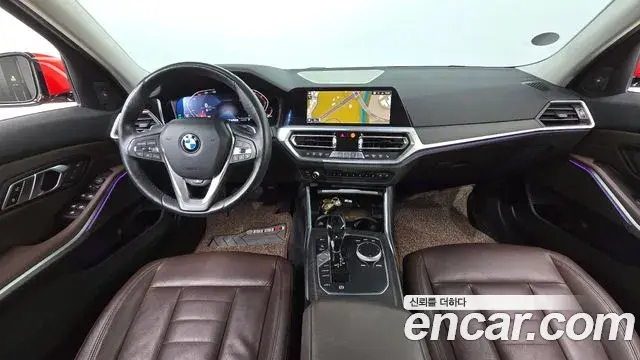 BMW 3 Series 2019 — Şəkil 17/35