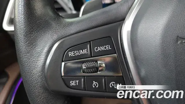 BMW 3 Series 2019 — Şəkil 6/35