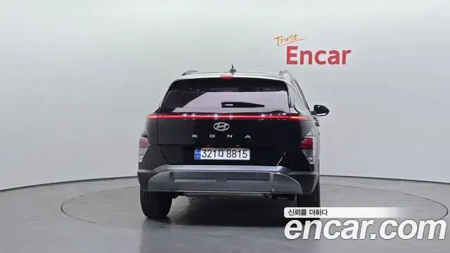 Hyundai Kona Hybrid 2023 — ფოტო 9/33