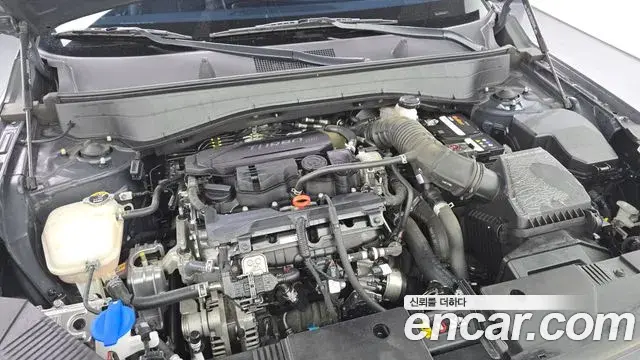Hyundai Kona Hybrid 2023 — ფოტო 23/33