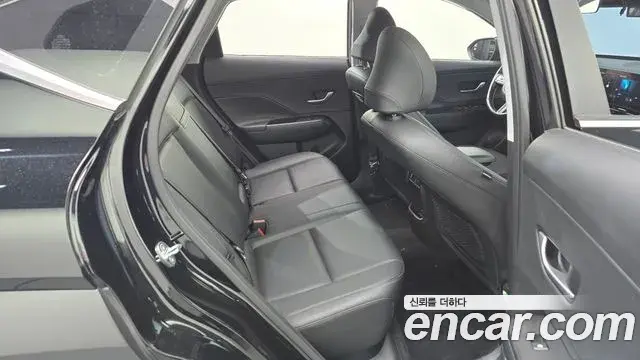 Hyundai Kona Hybrid 2023 — ფოტო 3/33