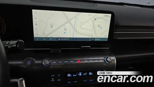Hyundai Kona Hybrid 2023 — ფოტო 16/33