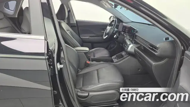 Hyundai Kona Hybrid 2023 — ფოტო 26/33