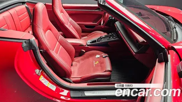 Porsche 911 2021 — ფოტო 11/30