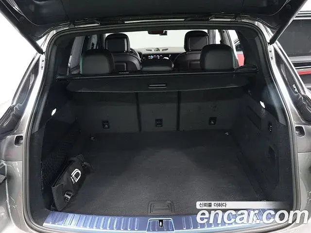 Porsche Cayenne 2025 — ფოტო 3/20