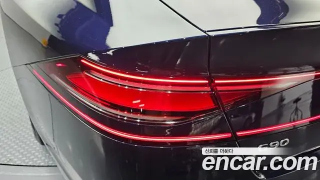 Genesis G90 2023 — Şəkil 29/30