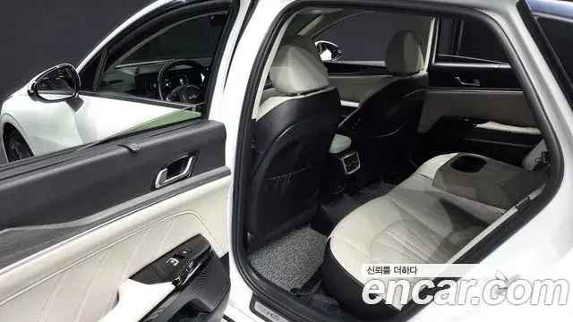 Kia K5 2025 — Photo 3/20
