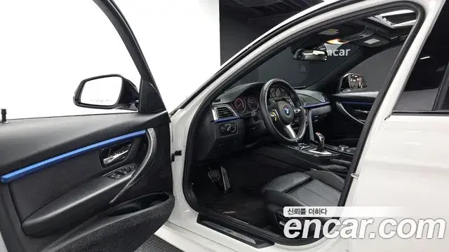 BMW 3 Series 2018 — Şəkil 3/20