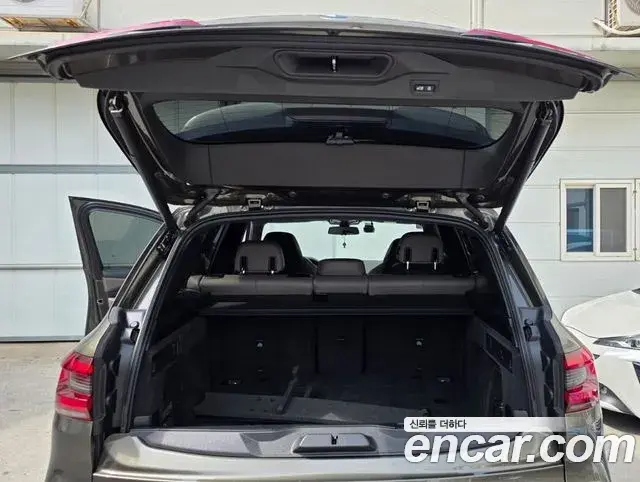 BMW X5M 2022 — ფოტო 2/15
